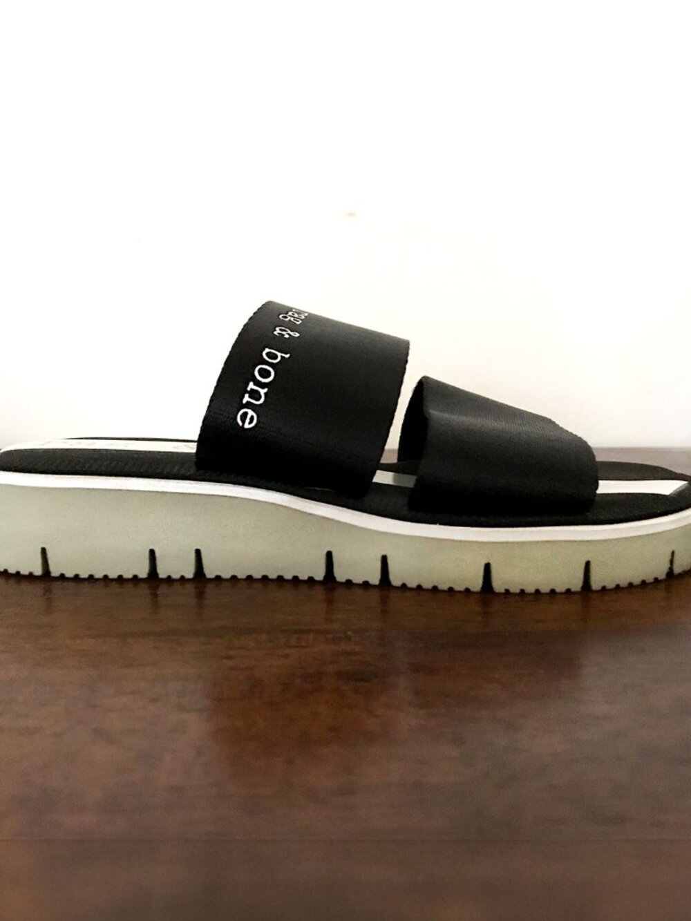 Brand New RAG & BONE Mila Black Canvas Slide Sandals Size 7 - Picture 2 of 4